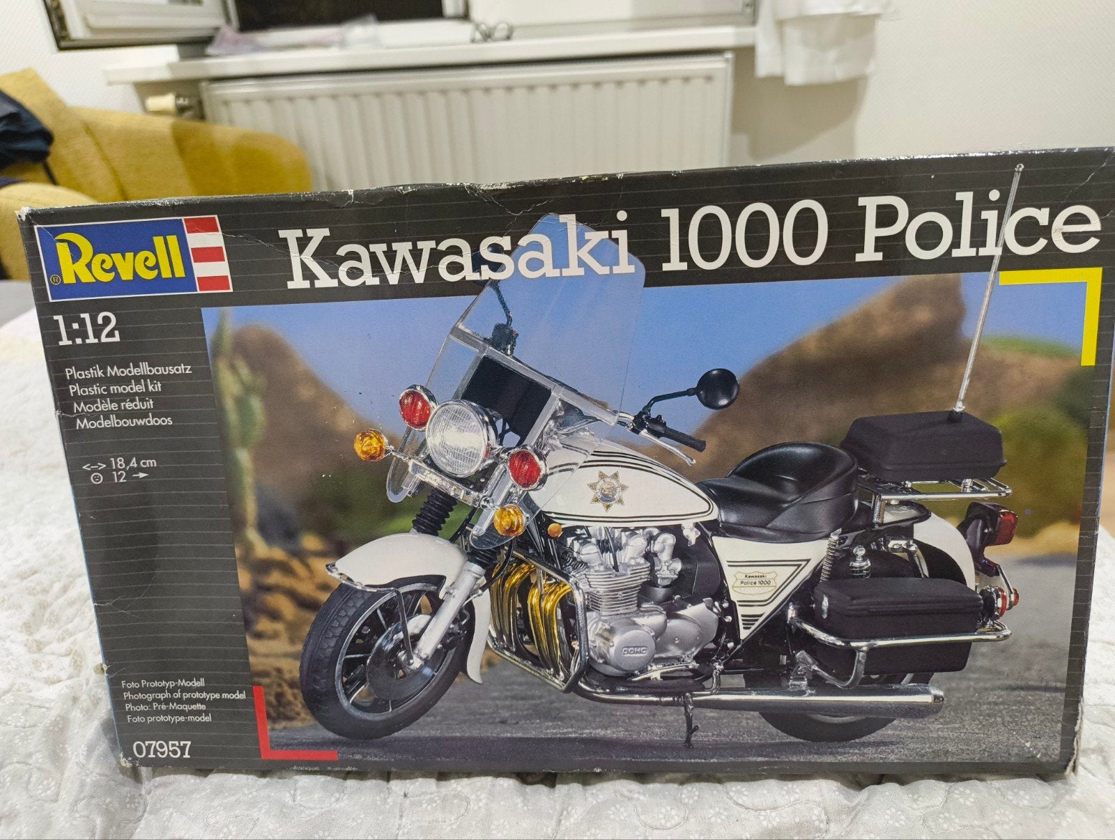 Kawasaki 1000 Police, Enlèvement ou Envoi