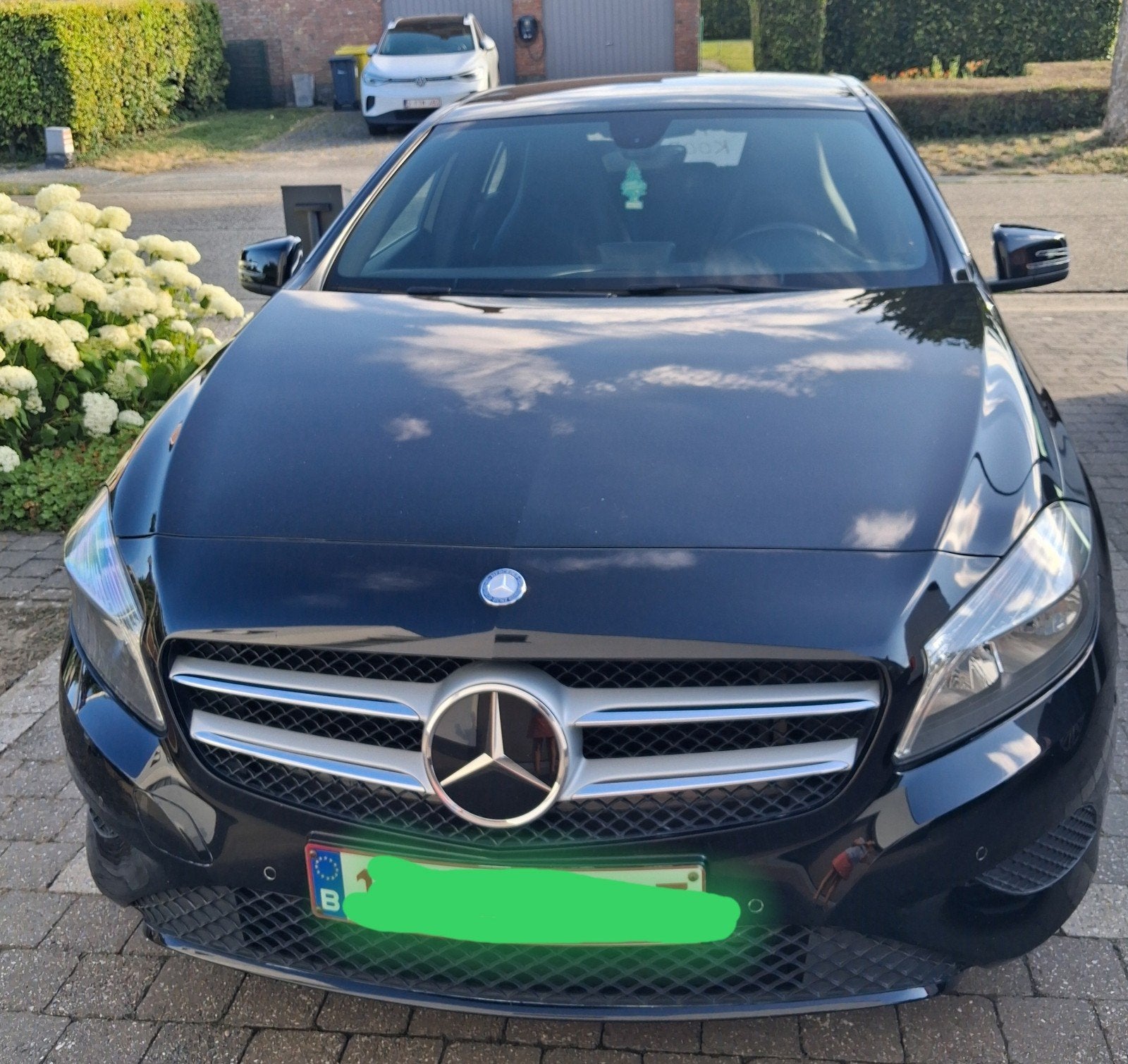 Mercedes Benz urban zwart A180, Auto's, Mercedes-Benz, 90 kW, Achterwielaandrijving, 4 cilinders, Leder en Stof