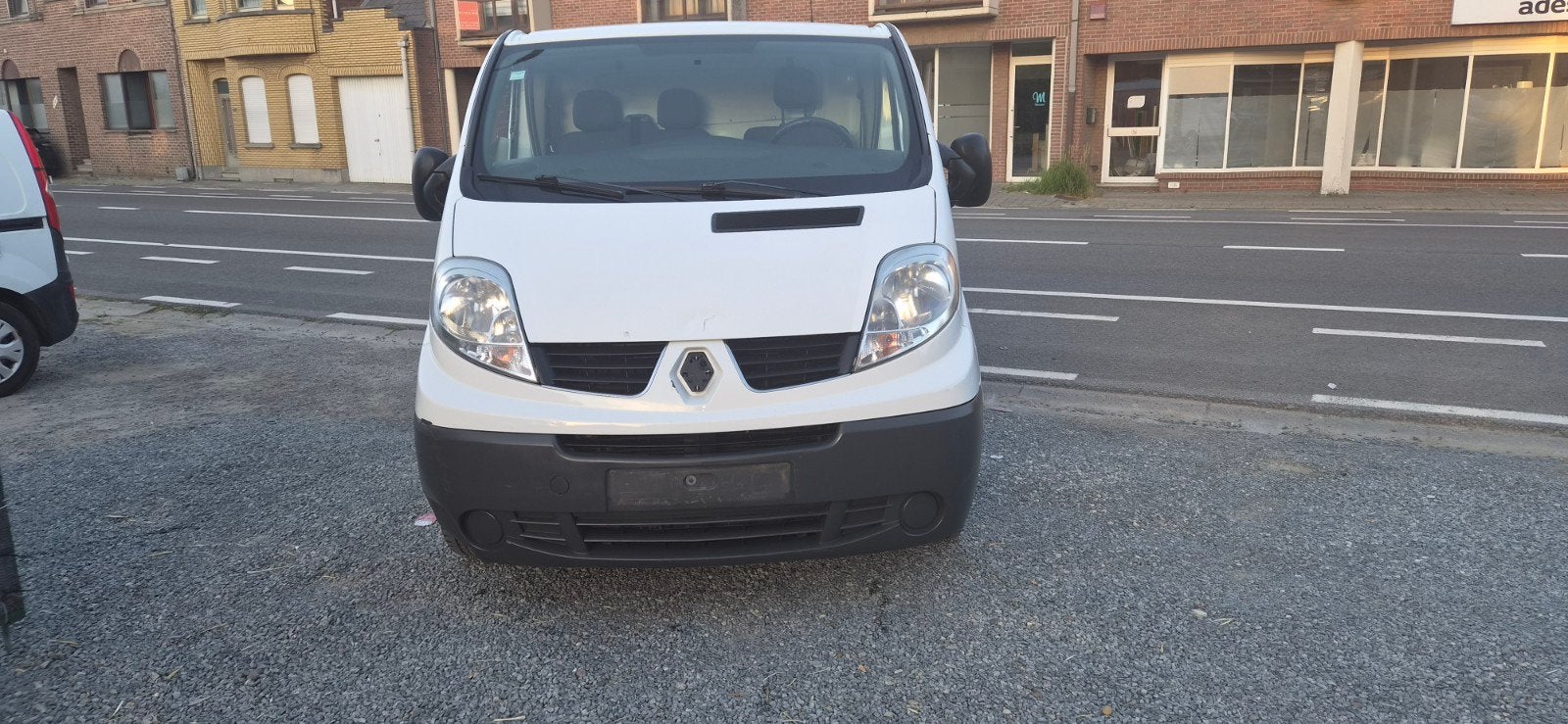 RENAULT TRAFFIC 20DCI 115CV AIRCO 140KM MET CARPASS, Auto's, Euro 5, 4 cilinders, Renault, 5 deurs