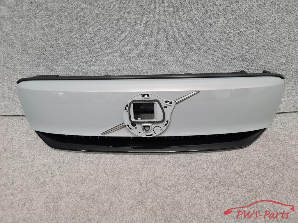 VOLVO XC40 RECHARGE P8 ELECTRIC GRILL ORIGINEEL, Auto-onderdelen, Gebruikt, -, -, Ophalen of Verzenden