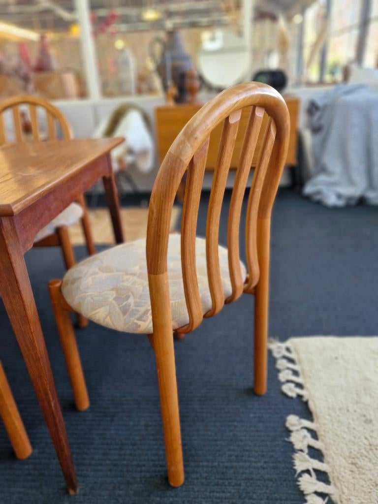 Deens design eetkamerstoelen Koefoed (6), Huis en Inrichting, Stoelen, Ophalen, Stof, Vijf, Zes of meer stoelen, Gebruikt