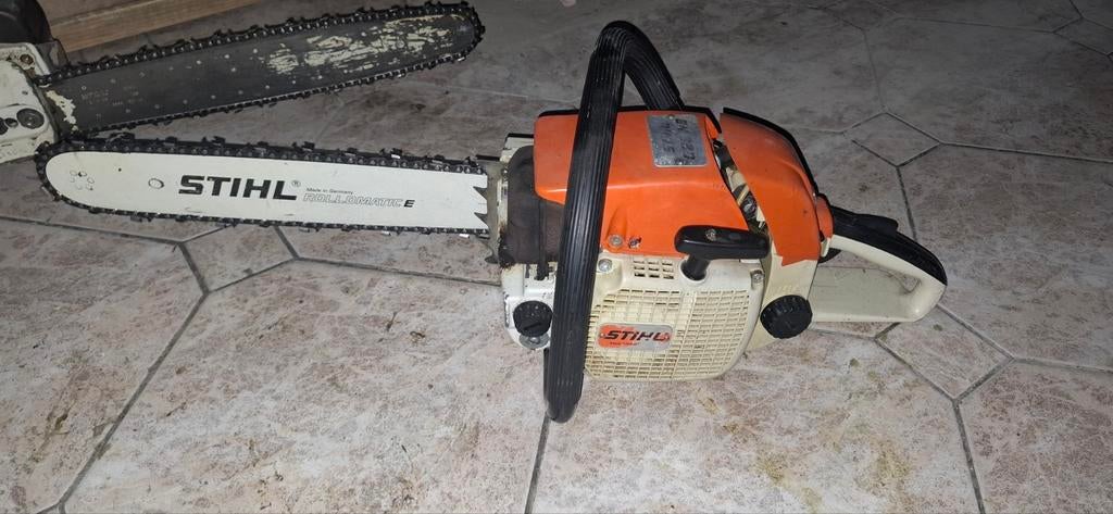 Stihl 026 WB kettingzaag. (MS 260wb).. nv geleiding en ketti, Tuin en Terras, Hand-tuingereedschap, Ophalen