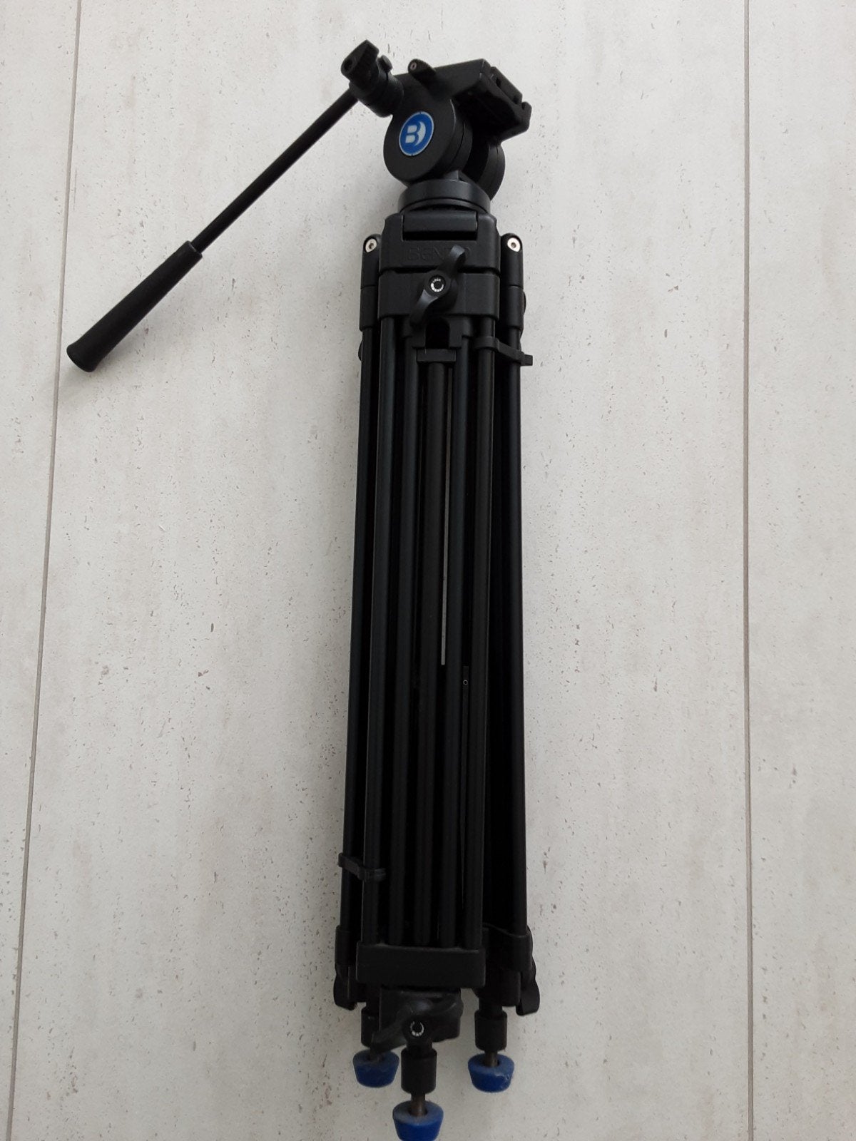 Support vidéo Benro avec tête vidéo KH25PC
, comme neuf, TV, Hi-fi & Vidéo, Photo | Trépieds & Rotules, Enlèvement ou Envoi, Benro