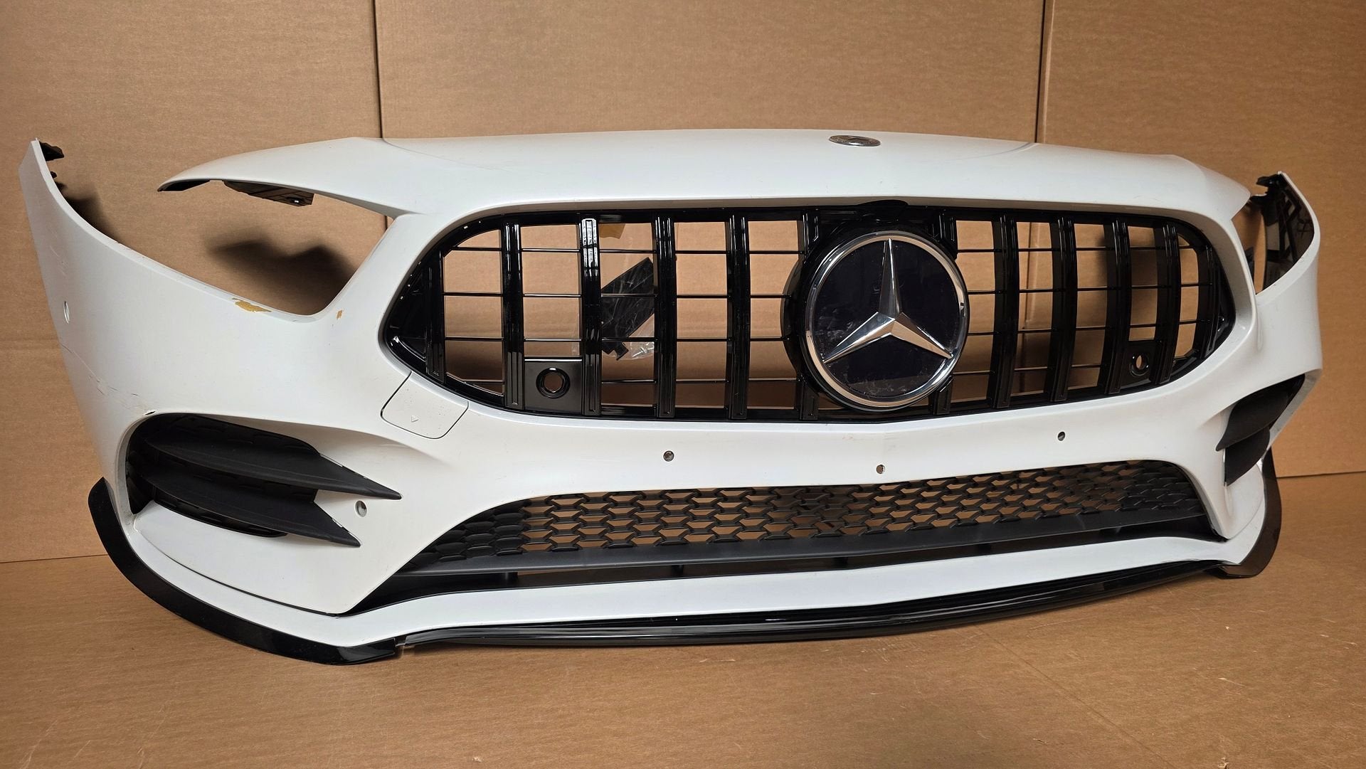 Voorbumper Mercedes A Klasse W177 AMG Origineel PDC AMG LINE, Origine de la pièce connue, Utilisé, -, Avant