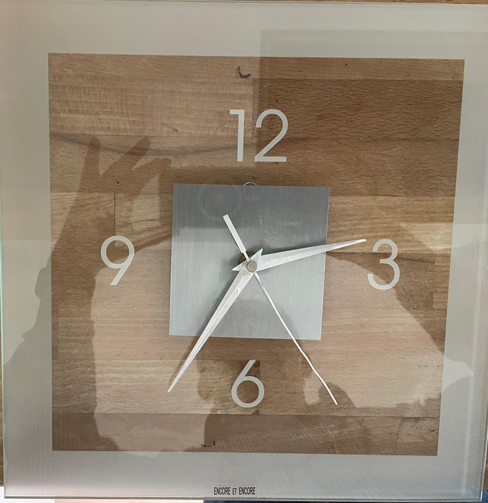 Horloge en verre moderne de la marque Encore et Encore, Enlèvement ou Envoi, Comme neuf