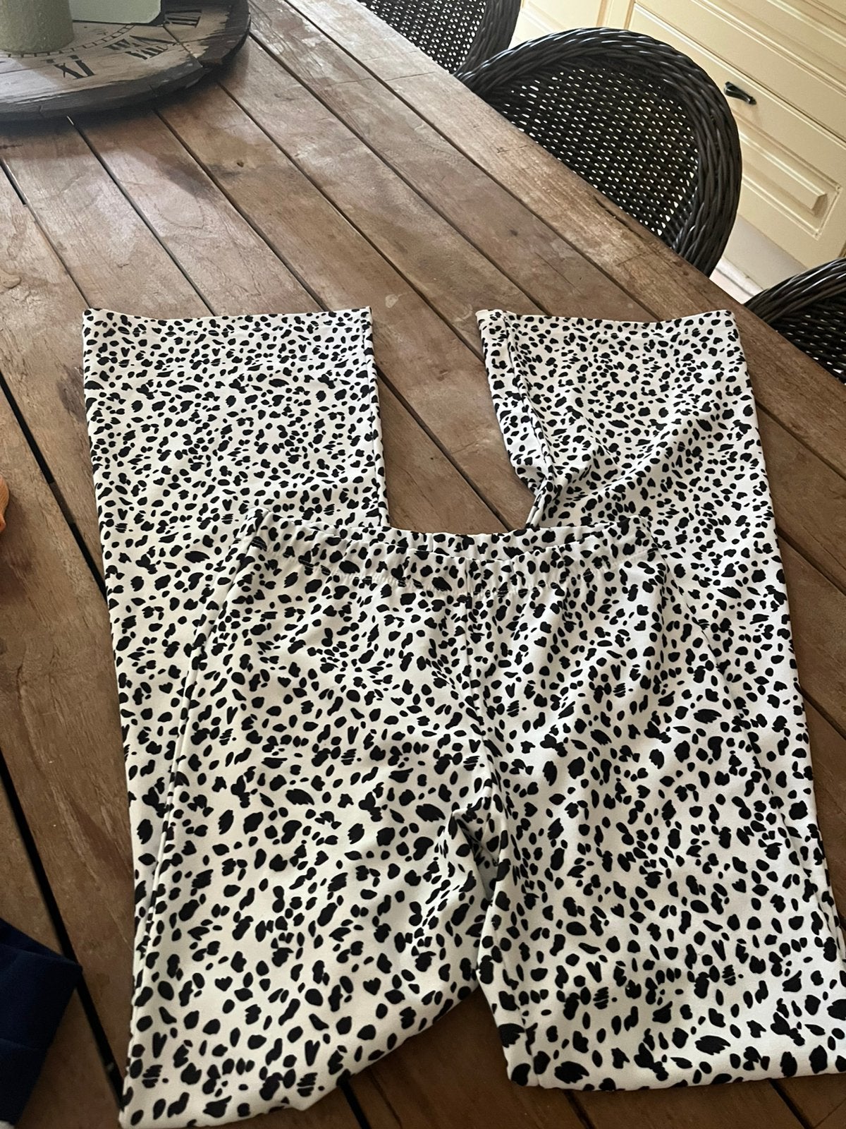 Pantalon évasé idéal pour 38/40, Enlèvement, Comme neuf