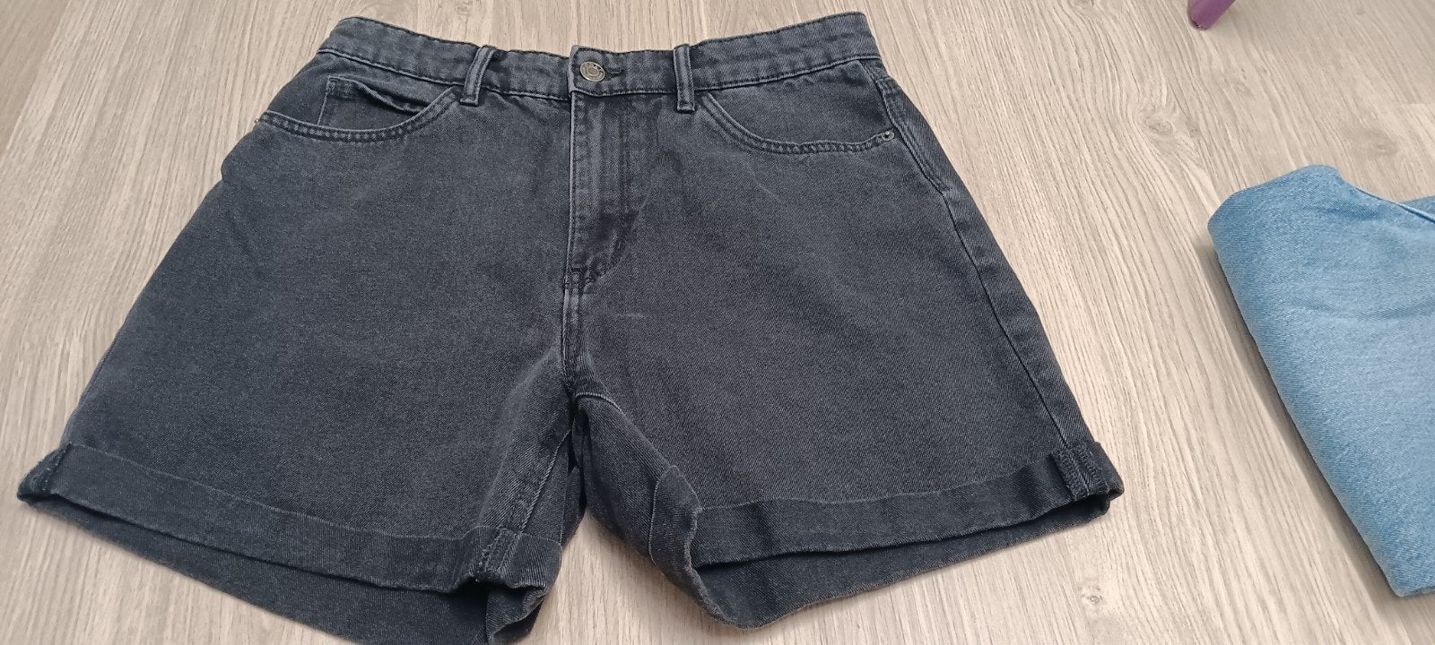 short only maat M, Enlèvement ou Envoi