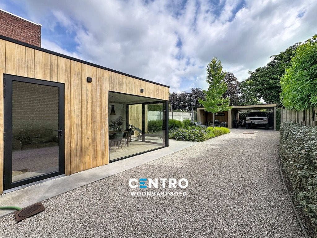TE KOOP - Woning, Immo, Huizen en Appartementen te koop, Provincie West-Vlaanderen, 200 tot 500 m², D