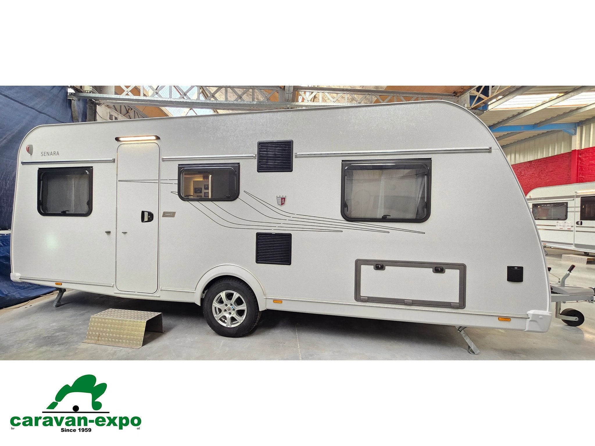TABBERT SENARA 550 E, Caravans en Kamperen, Caravans, Tabbert, Bedrijf, 6 tot 7 meter, 1250 - 1500 kg