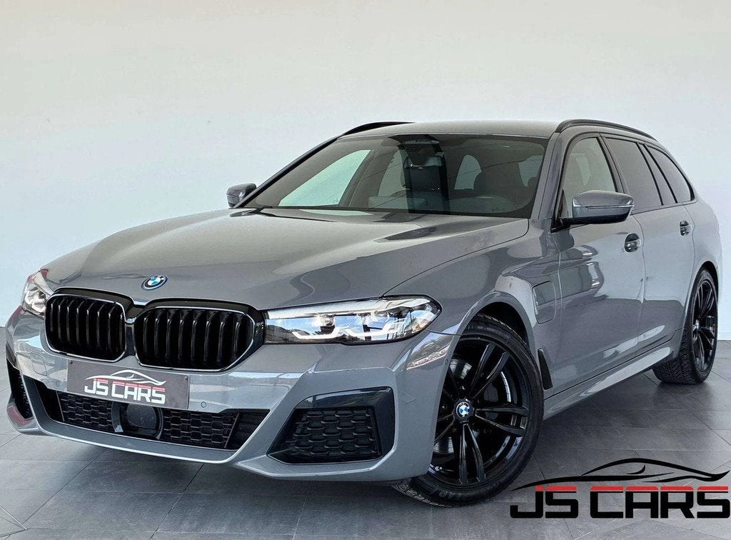 BMW 5 Serie 530 eAS Touring PHEV-FULL PACKM-COCKPIT-CARPLAY-, Automaat, 4 cilinders, Leder, Bedrijf