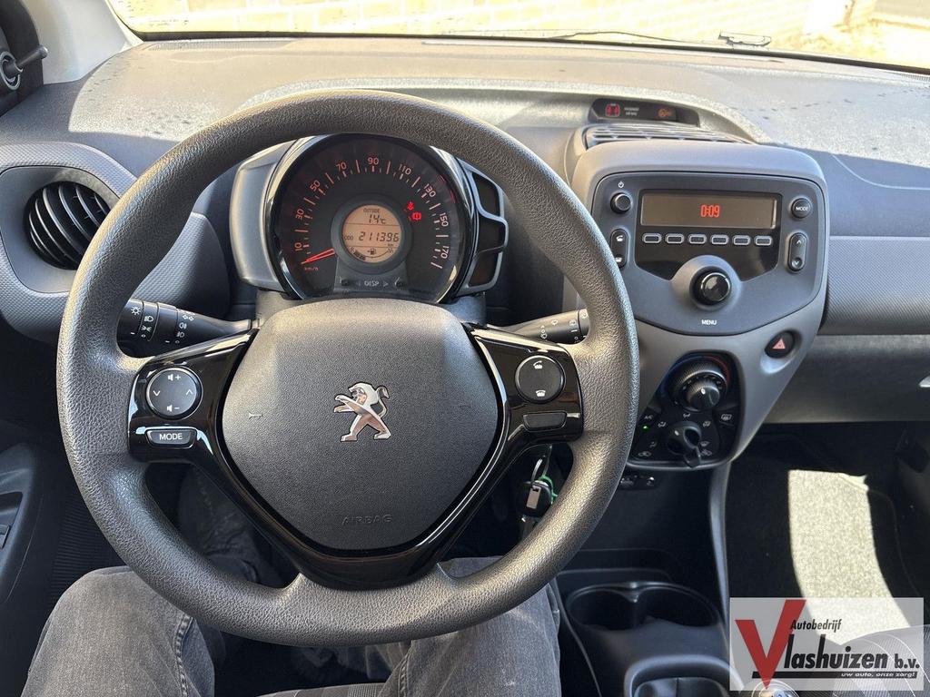 Peugeot 108 1.0 e-VTi Active | € 3.900,- NETTO! |, Auto's, Peugeot, 110 g/km, Zwart, Handgeschakeld, Start-stop-systeem