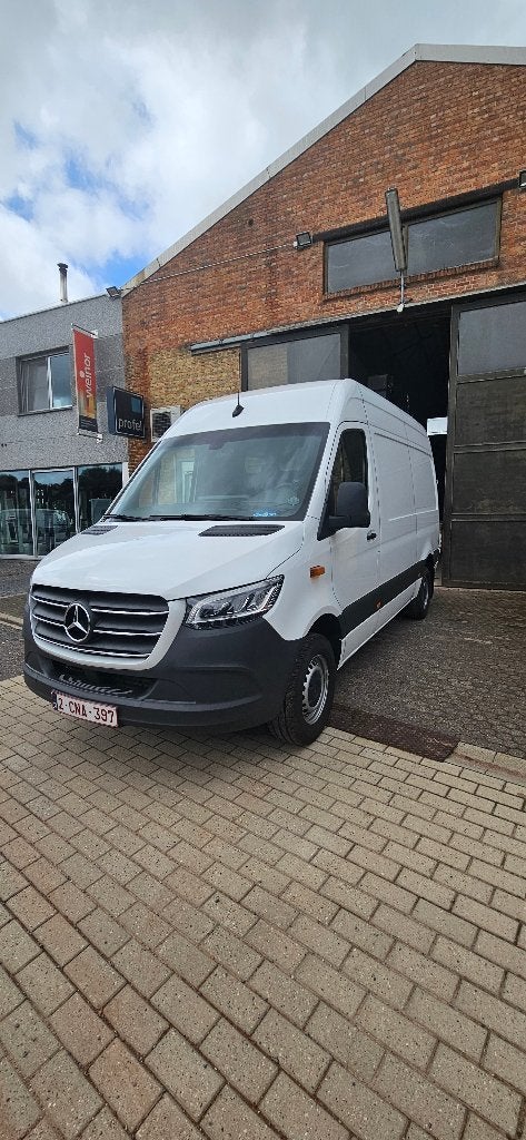 Mercedes Sprinter 319 2.0 CDI Bijna nieuwstaat., Auto's, Automaat, 4 deurs, 4 cilinders, Wit