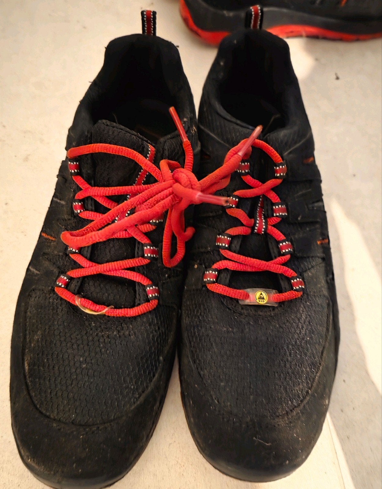 NIEUWE ONGEBRUIKTE ELTEN VEILIGHEIDSSCHOENEN MAAT 42, Ophalen