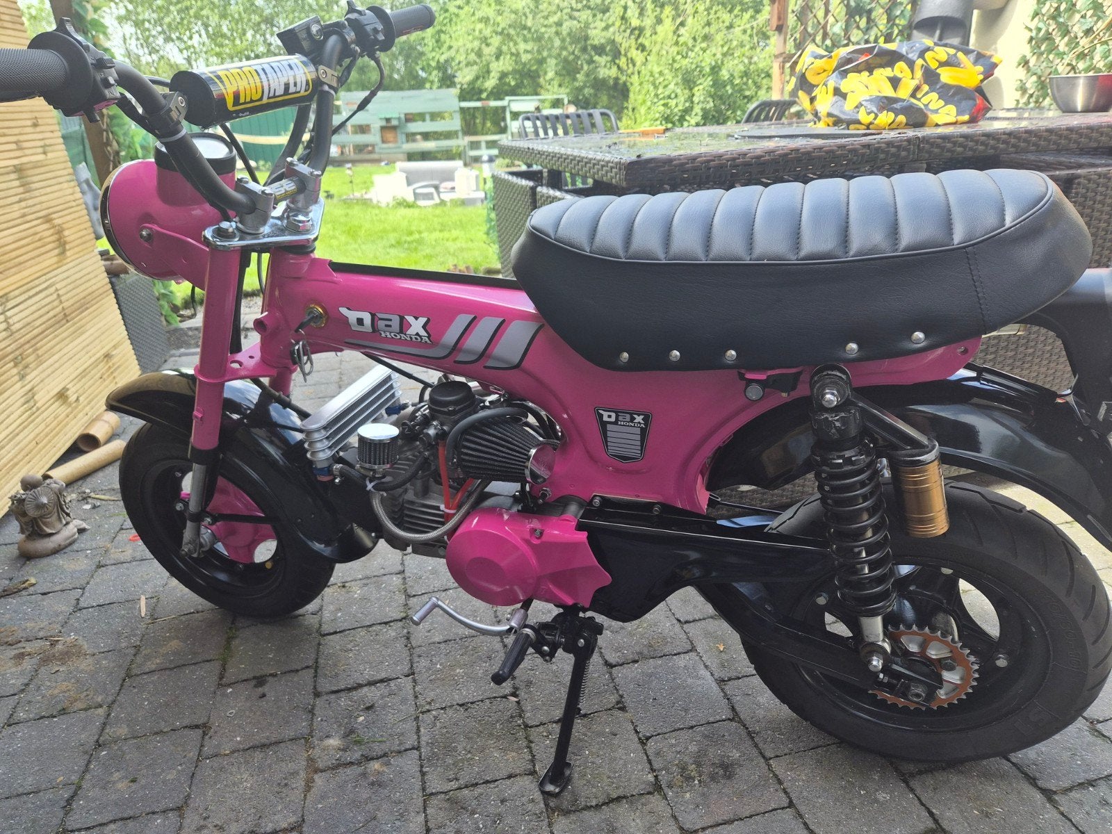 Dax Daytona, Fietsen en Brommers, Ophalen