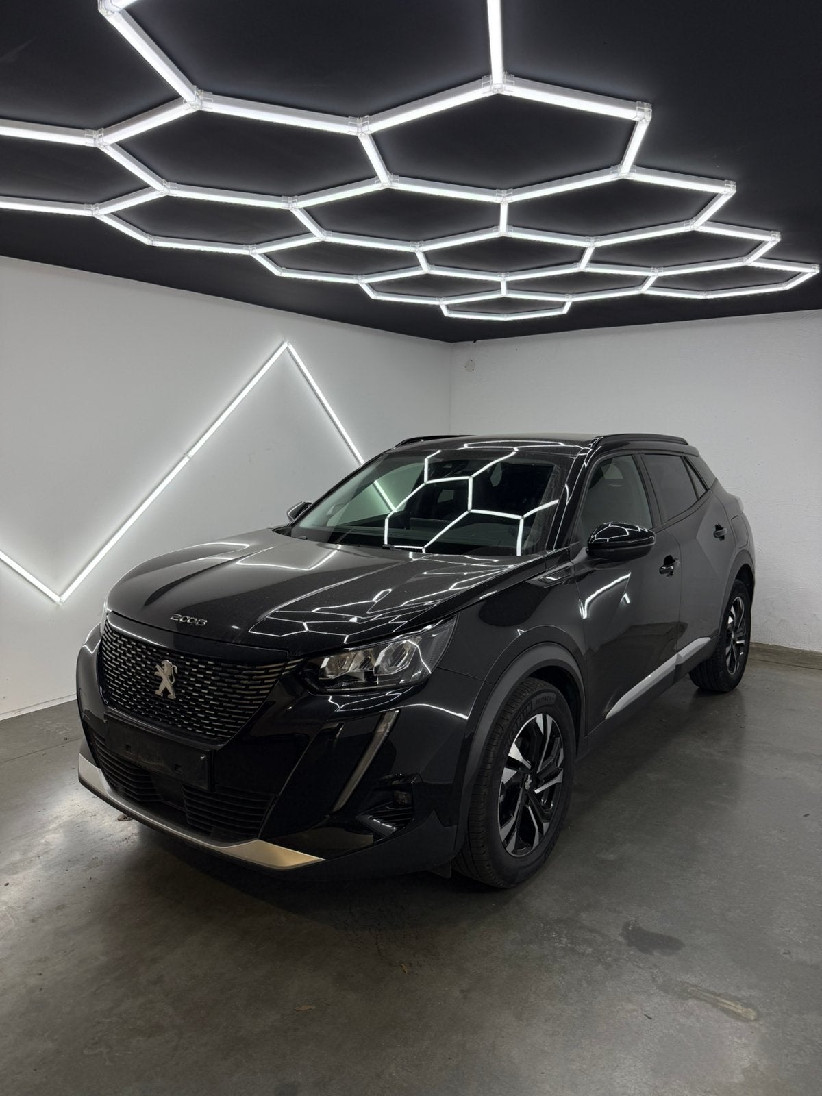 Peugeot 2008| 2021| SLECHTS 62.128KM| 1 JAAR GARANTIE, Auto's, Peugeot, Bedrijf, 360° camera, Achteruitrijcamera, Airbags, Airconditioning