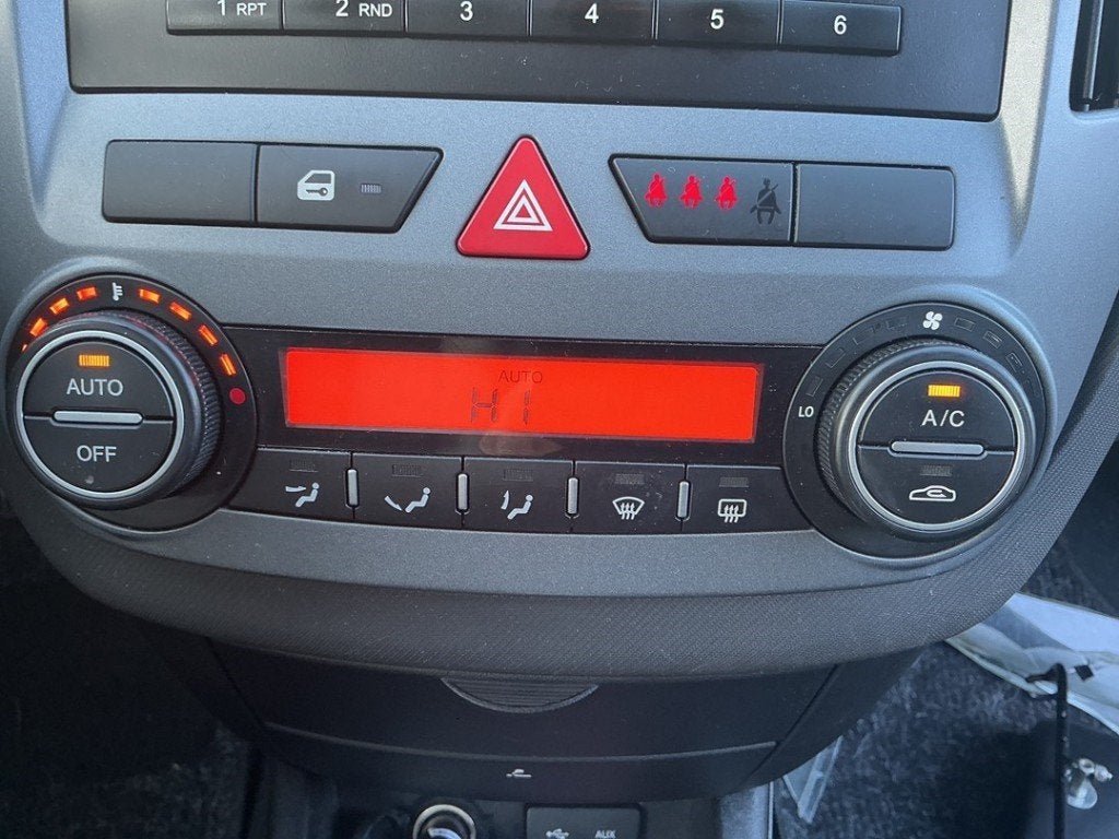 PANNEAU DE COMMANDE CHAUFFAGE CLIMATISATION (|972501H502EQ|), Utilisé, Kia