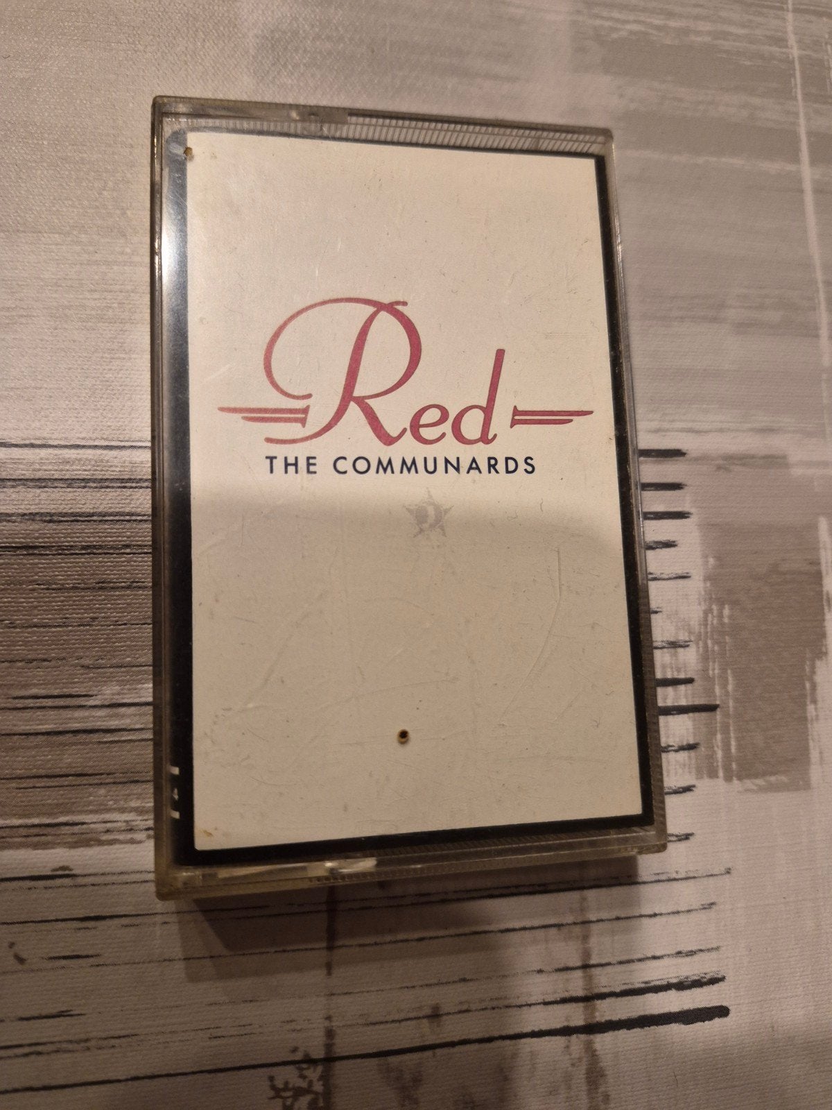 Les Communards ; cassette rouge, Enlèvement ou Envoi