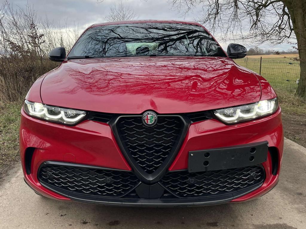 Alfa Romeo Tonale Tonale PHEV 1.3 Q4 Veloce (139 kW) Neuve P, Auto's, Automaat, https://public.car-pass.be/vhr/cfedac5e-68d0-40b5-b13a-4a7f74fae442