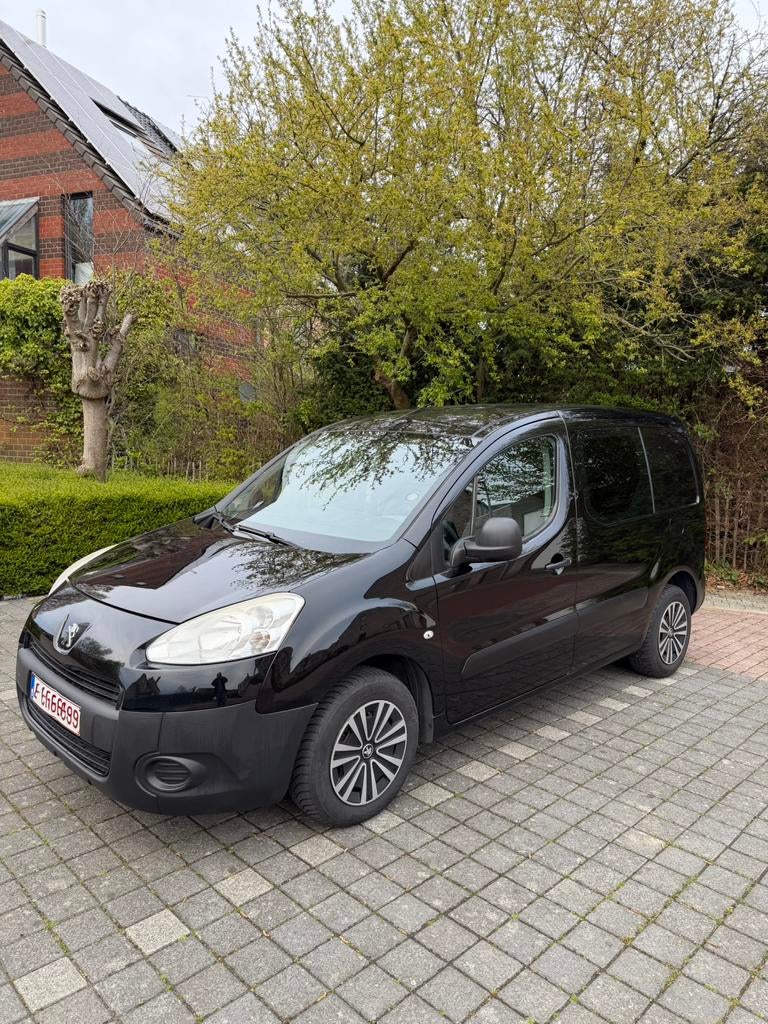 Peugeot Partner 1.6 hdi 2014, Auto's, Peugeot, Particulier, Partner, ABS, Achteruitrijcamera, Airbags, Airconditioning, Android Auto