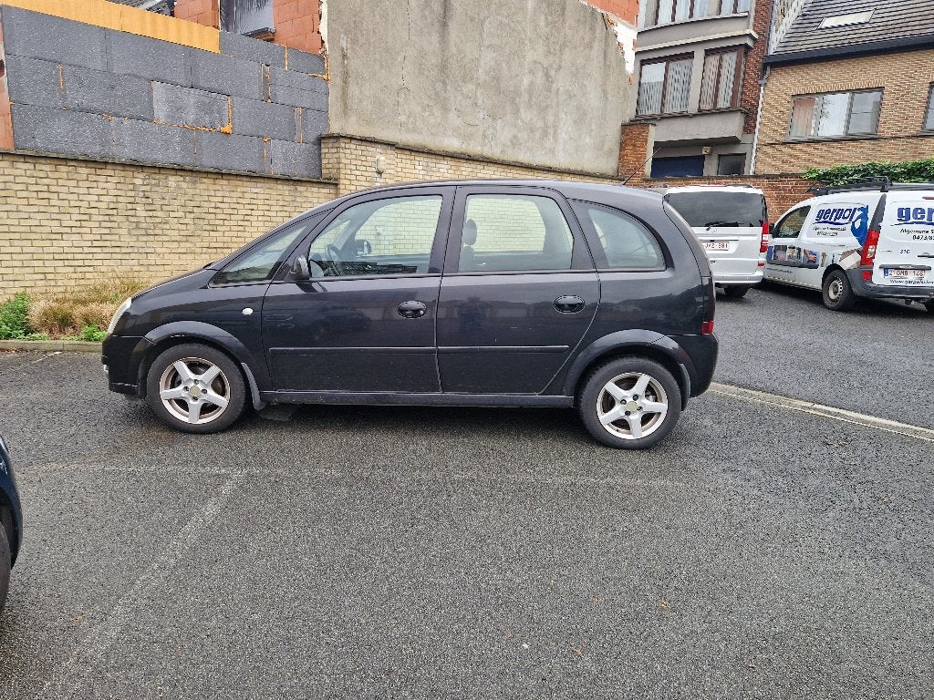 Opel Meriva Benzine met Camera, GPS, Bluetooth, Auto's, Opel, Particulier, Meriva, Achteruitrijcamera, Airbags, Airconditioning