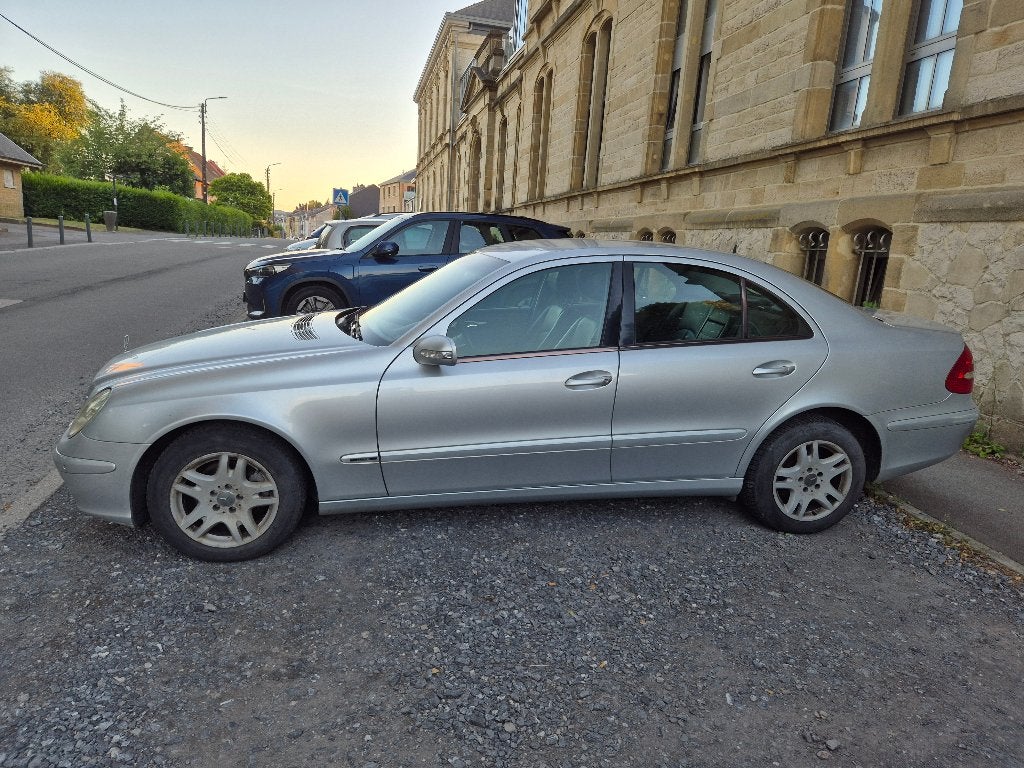 Mercedes E200 W211, 90 kW, Argent ou Gris, Achat, 4 portes