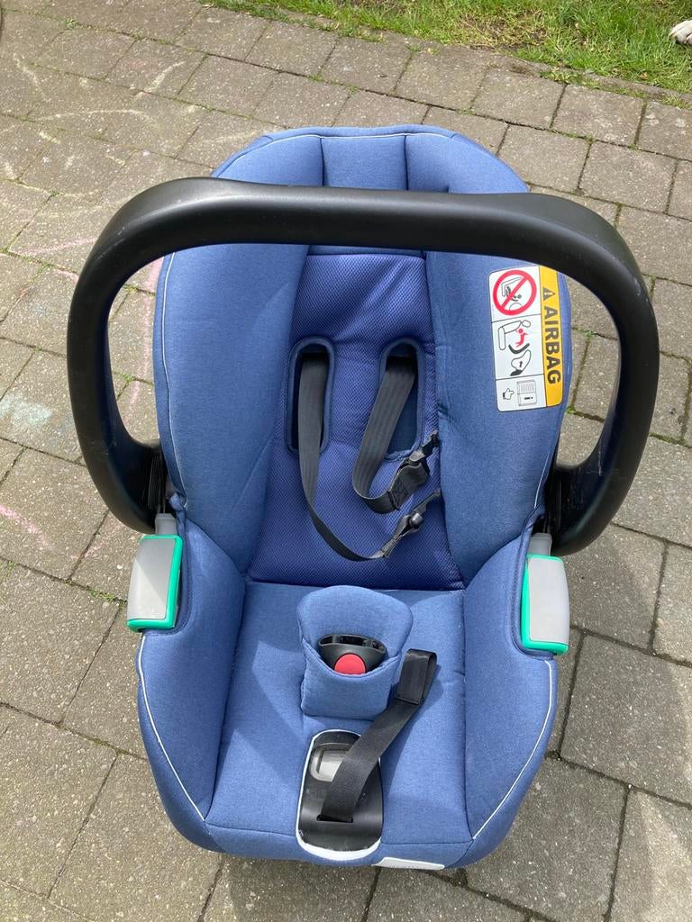 RECARO Celona kinderwagen 3-in-1 –Sky Blue– zeer goede staat, Kinderen en Baby's, Kinderwagens en Combinaties, Ophalen, Gebruikt