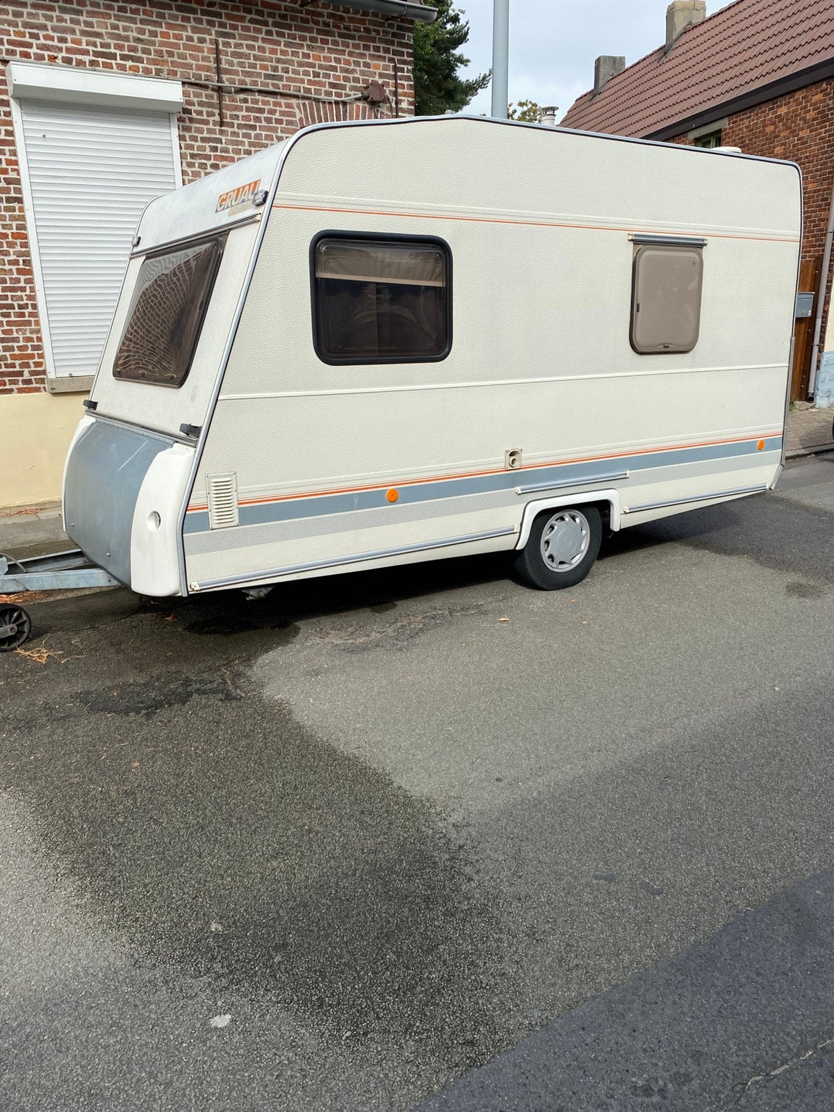 Espace floral Gruau, Caravanes & Camping, Coin salon convertible, Jusqu'à 4 m, Particulier, 500 - 750 kg