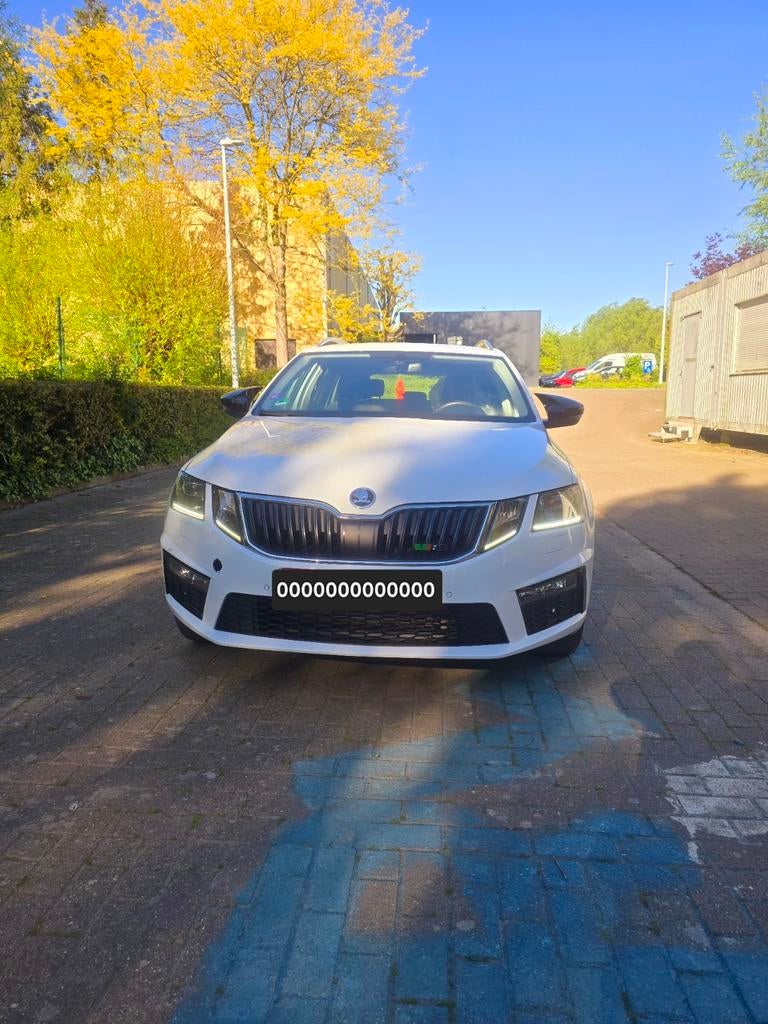 Skoda octavia 1.5Lessence 2019, Autos, Skoda, Achat, Euro 6, Noir, 5 portes
