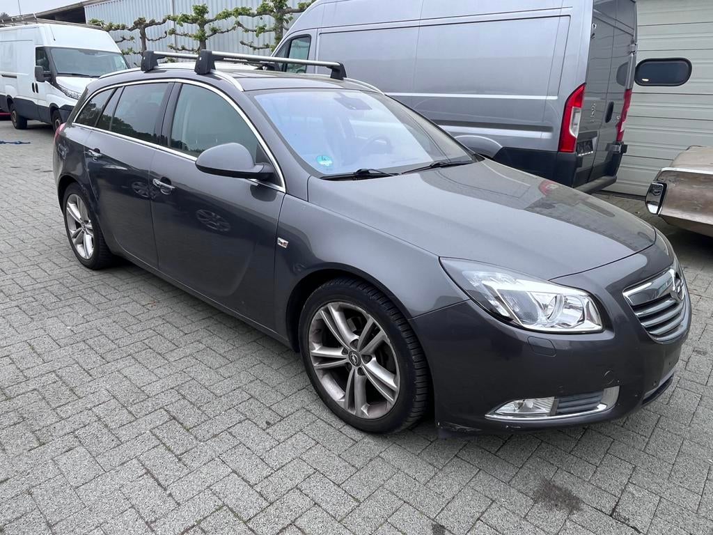Opel insignia 2.0CDTI  2011 euro 5, Autos, Cuir, Achat, Beige, Entreprise