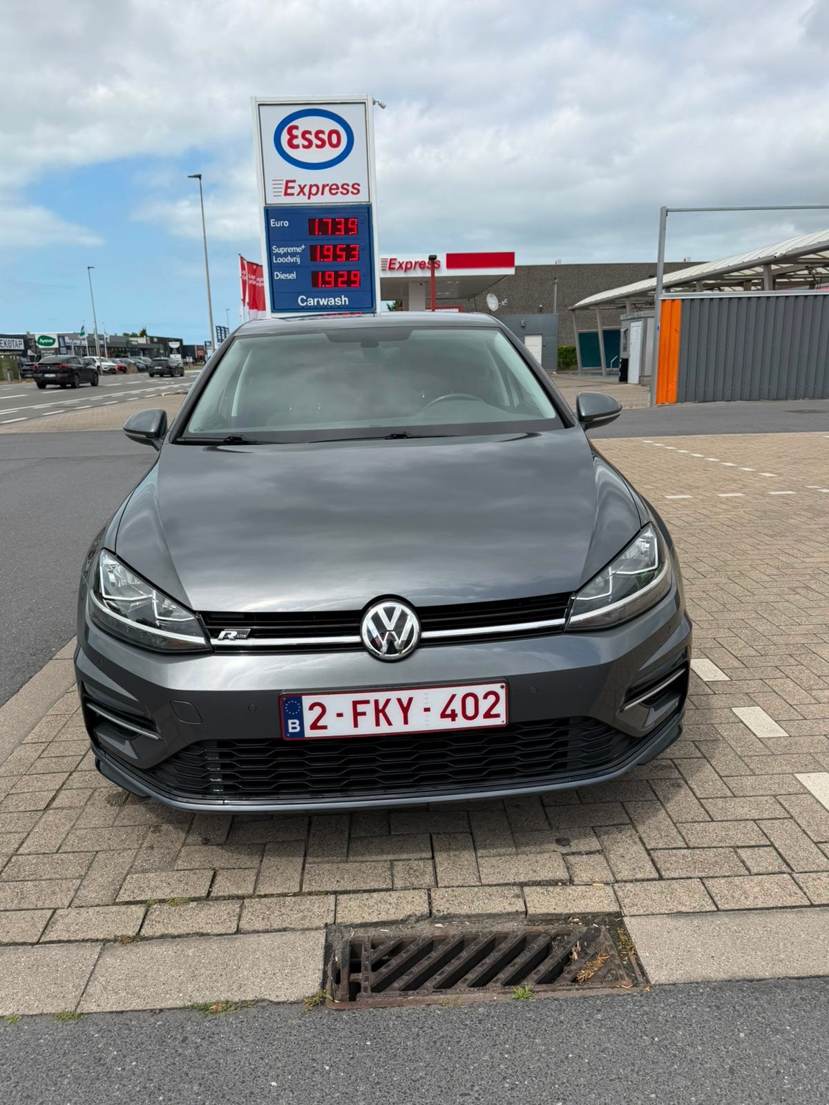 VW GOLF 7.5 R-LINE Facelift, Autos, Volkswagen, Argent ou Gris, Achat, Euro 6, Boîte manuelle