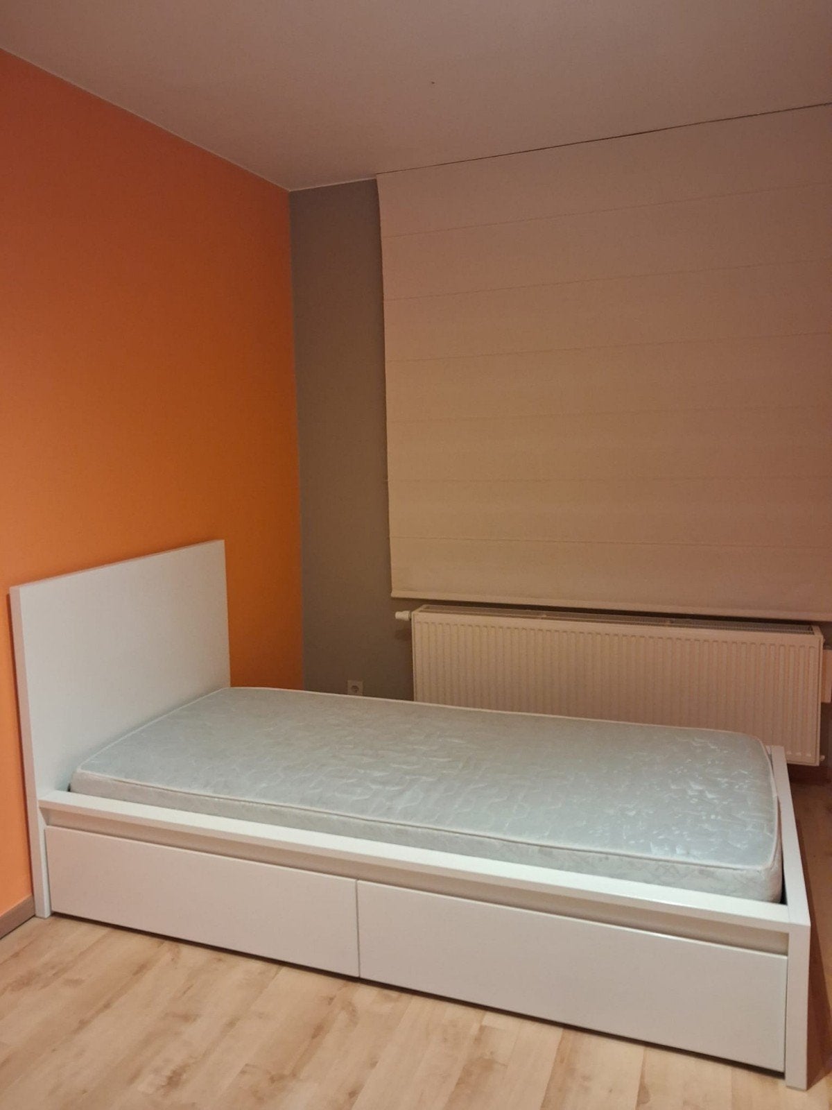 lit d une personne   90 x 200 cm, Maison & Meubles, Enlèvement, Utilisé, Une personne