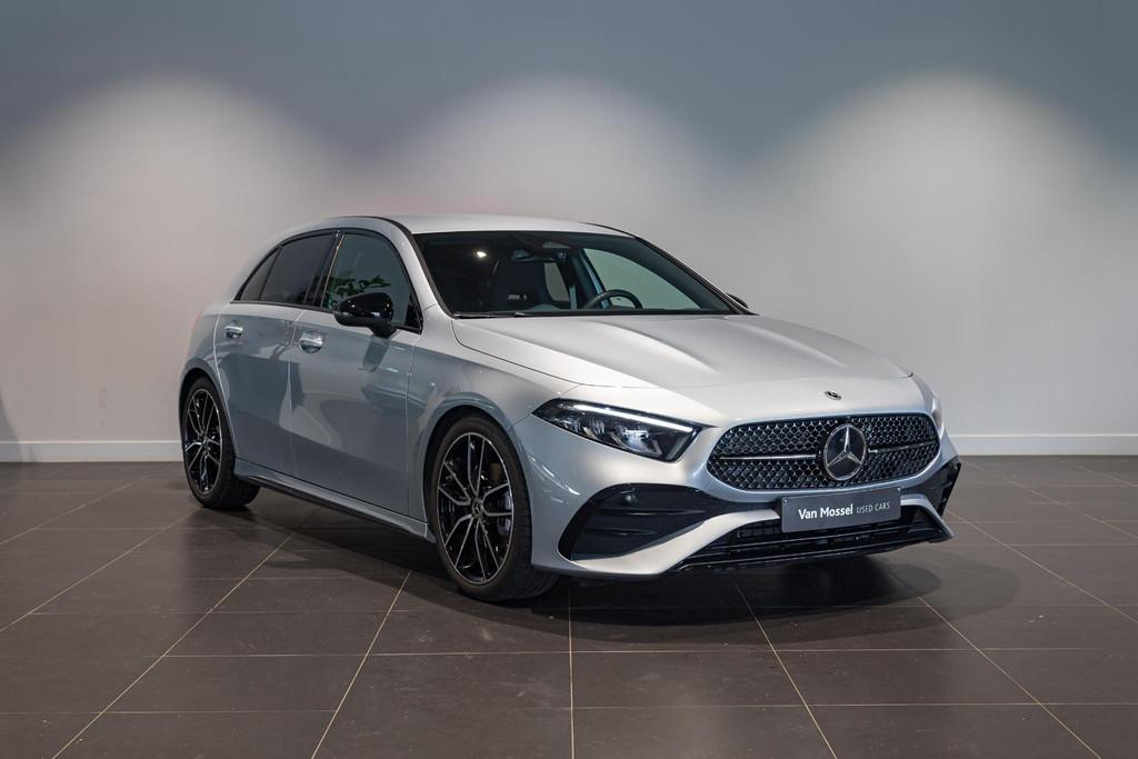 Mercedes-Benz A-Klasse 200 AMG Line | NIGHT PACK | PDC | 19", Autos, Mercedes-Benz, Achat, Entreprise, 5 places, Automatique