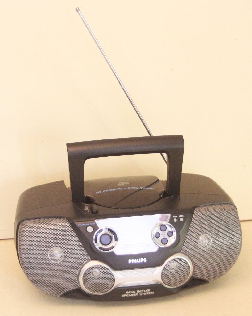 Philips Radio - CD - Cassette Recorder / Dynamic Base Boost, Philips, Cassettedeck, Draagbaar, Ophalen of Verzenden