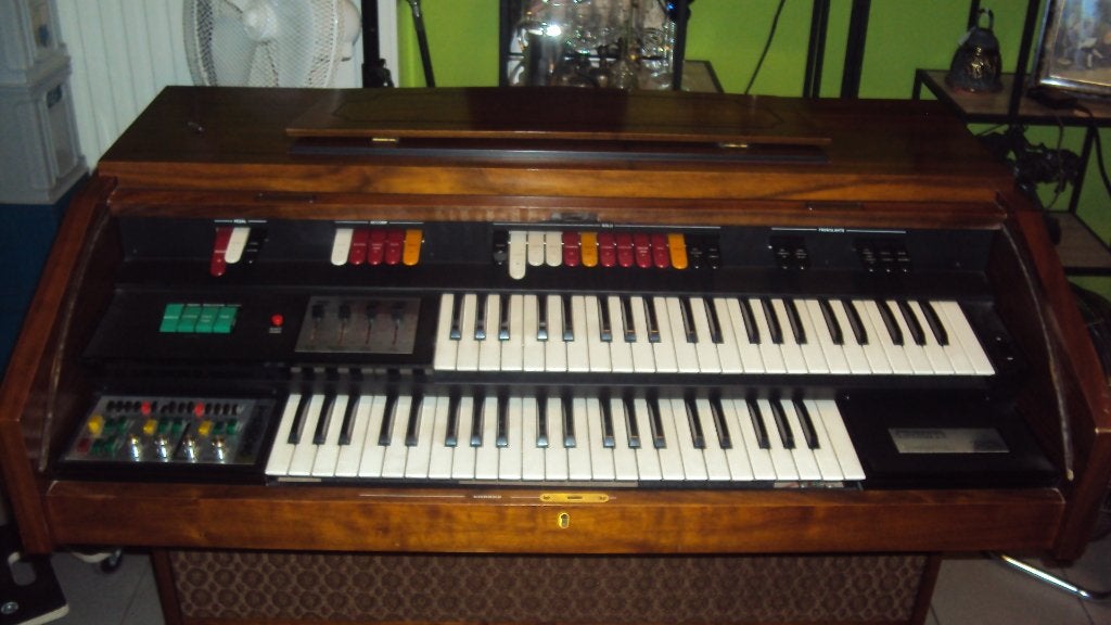 orgel in zeer goede staat gem F.3., Muziek en Instrumenten, Ophalen of Verzenden, Zo goed als nieuw, 2 klavieren, Orgel