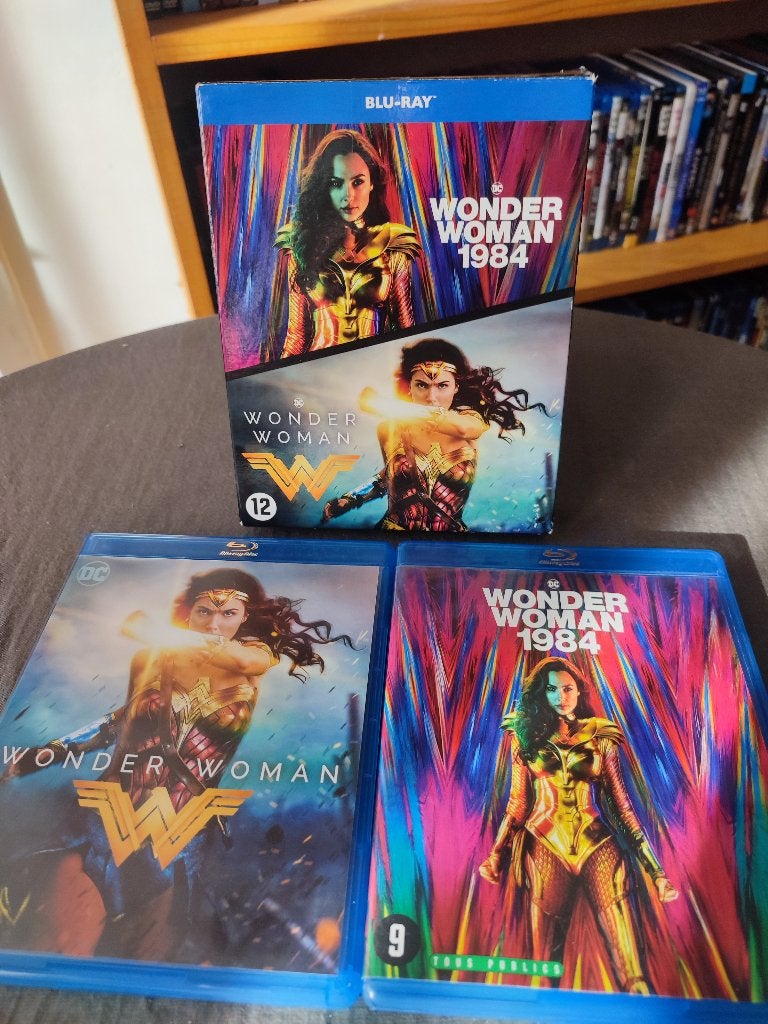 WONDER WOMAN - Coffret Intégrale Blu-Ray (DC Comics), CD & DVD, Blu-ray, Enlèvement ou Envoi, Film, Coffret, Science-Fiction et Fantasy