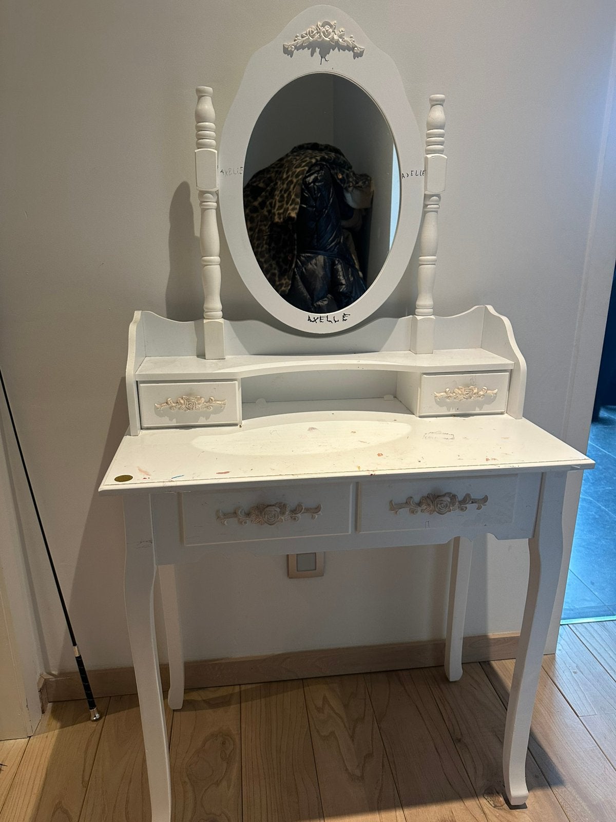 Gratis make-up tafel kids, Enlèvement, Utilisé