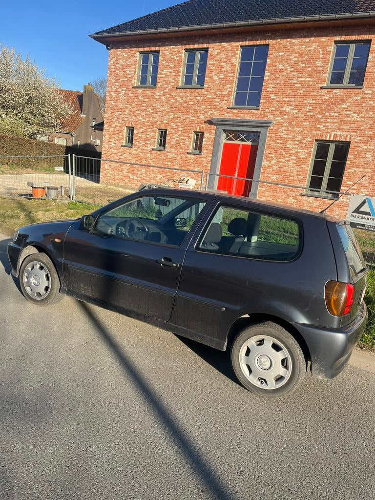 Vw polo, Auto's, Volkswagen, Handgeschakeld, 2 deurs, Zilver of Grijs, Stadsauto