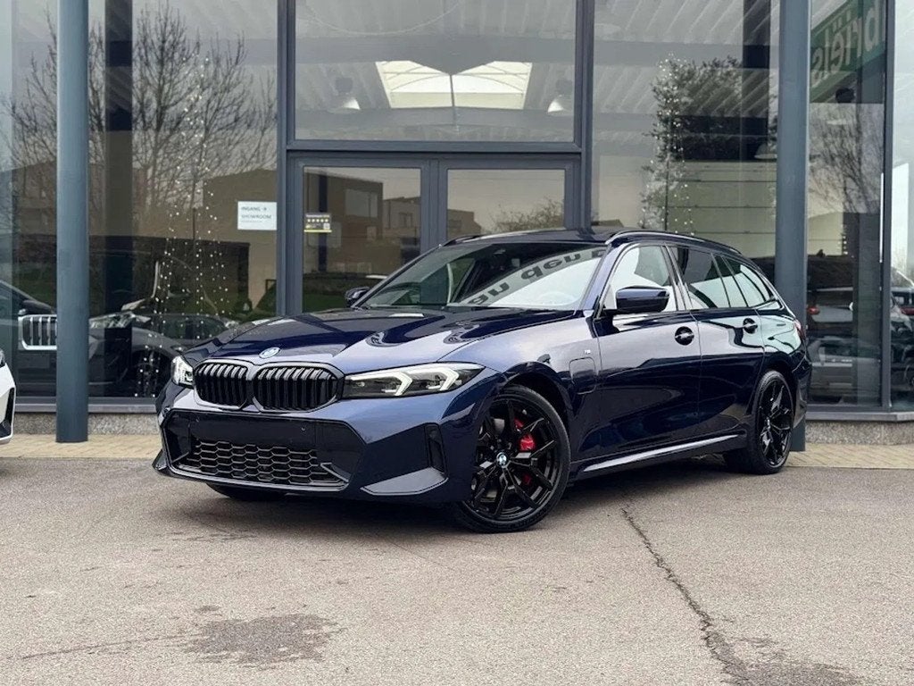 BMW 3 Serie 330 e Touring M Sport Pro / PANO / TRKHK / HARM-, Auto's, BMW, Bedrijf, Te koop, 3 Reeks, ABS, Airbags, Airconditioning