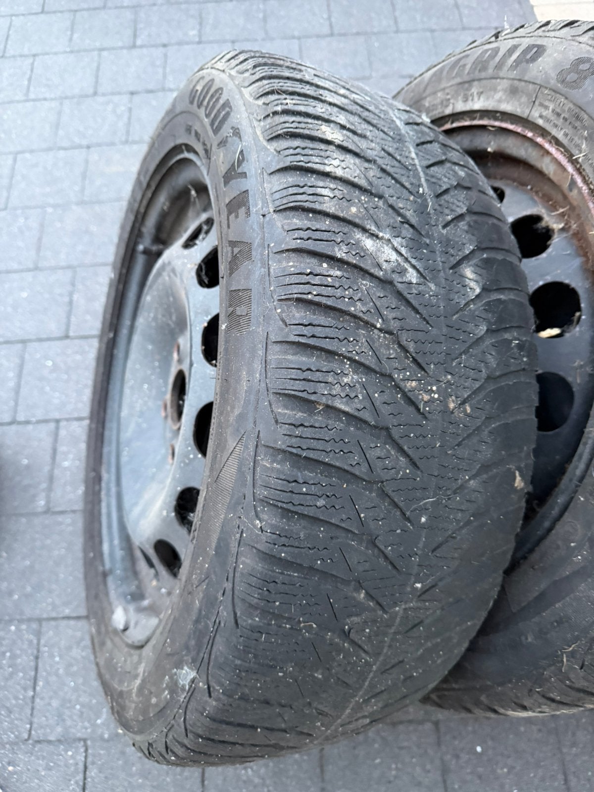 SNEL WEG! 4 stalen velgen winterbanden 205/55 R16, Autos : Pièces & Accessoires, Pneus & Jantes, Pneus hiver, 16 pouces, Véhicule de tourisme