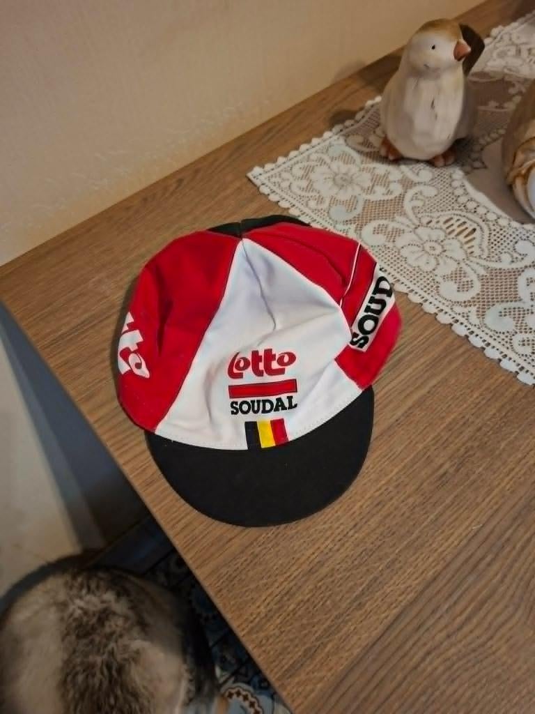 Lotto-Soudal Koerspetje, Verzamelen, Ophalen of Verzenden, Zo goed als nieuw, Pet of Muts