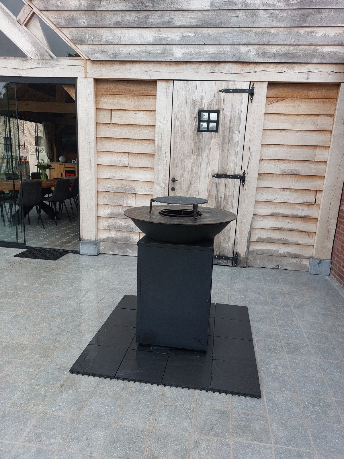 Bbq met beschermhoes, Enlèvement