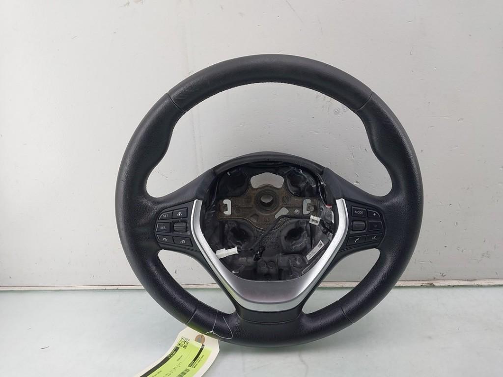 VOLANT DIRECTION BMW 3 serie Touring (F31) (01-2012/06-2019), Utilisé, BMW, Petuelring 130
80809  München, DE, Bayerische Motoren Werke AG