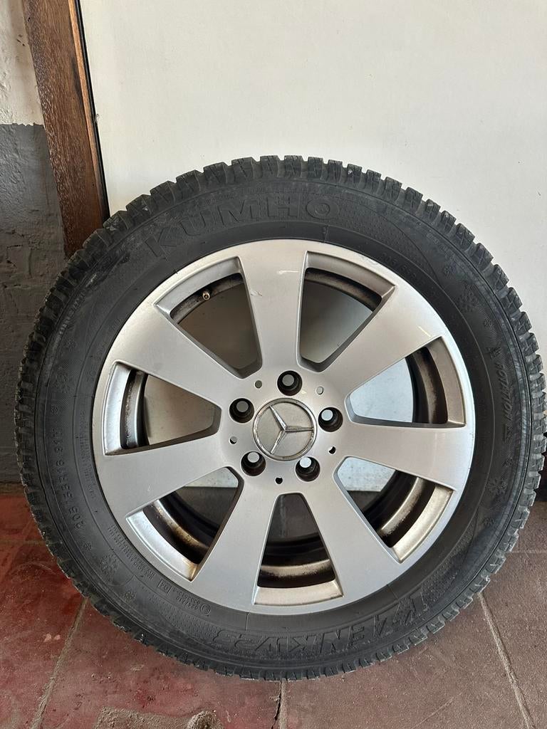 Mercedes winterser 205 55 16, Auto-onderdelen, Banden en Velgen, Ophalen, Winterbanden, Velg(en)