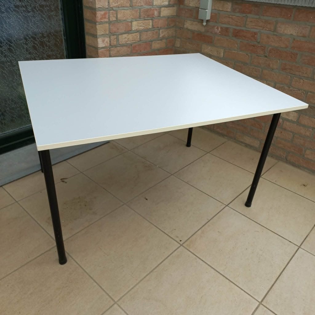 TABLE POLYVALENTE, Enlèvement, Autres matériaux, 60 cm ou plus, Carré