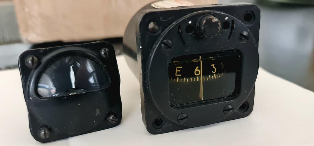 Vintage echte vliegtuig werkende gyroscope en balance meter, Hobby en Vrije tijd, Modelbouw | Radiografisch | Vliegtuigen, Ophalen of Verzenden