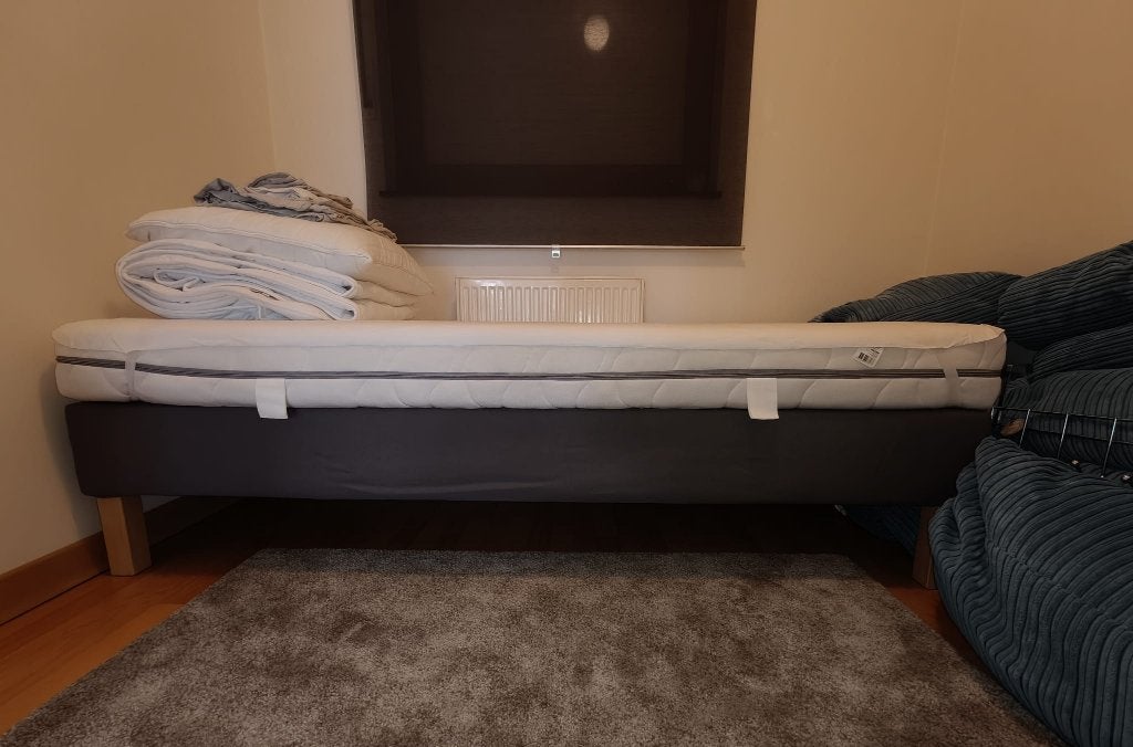 Single Bed (Mattress and Base), Ophalen, 90 cm, Eenpersoons, Zo goed als nieuw