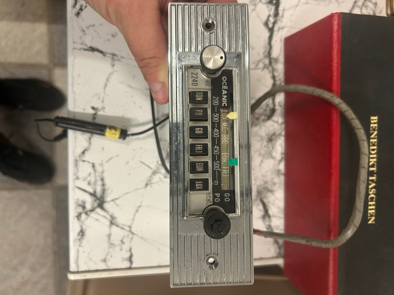 Ancienne autoradio, Enlèvement, Comme neuf