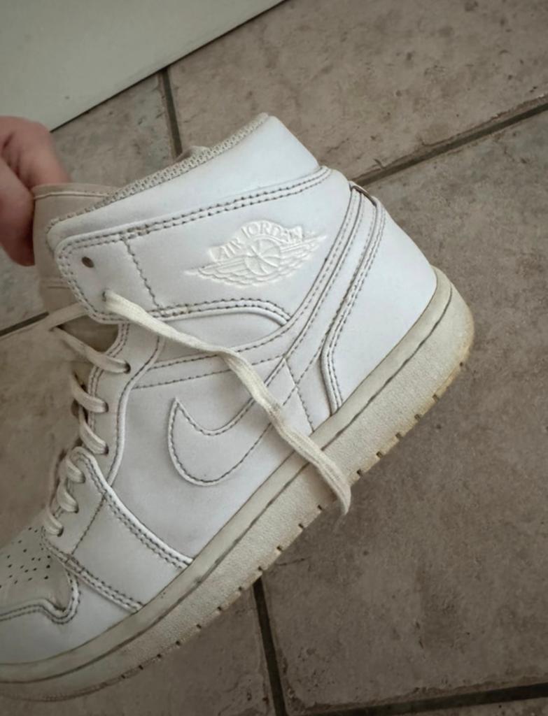 Witte nike air jordan - maat 40.5, Kleding | Heren, Schoenen, Ophalen, Wit, Sneakers, Gedragen