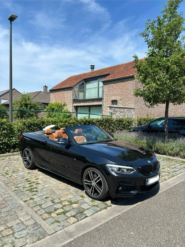 Bmw 220i cabrio automaat, Auto's, Automaat, Achterwielaandrijving, Trekhaak, Particulier