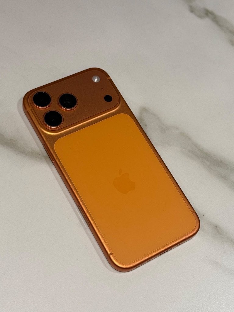 Iphone 17 pro max orange, Télécoms, 256 GB, Enlèvement ou Envoi, Or, Comme neuf